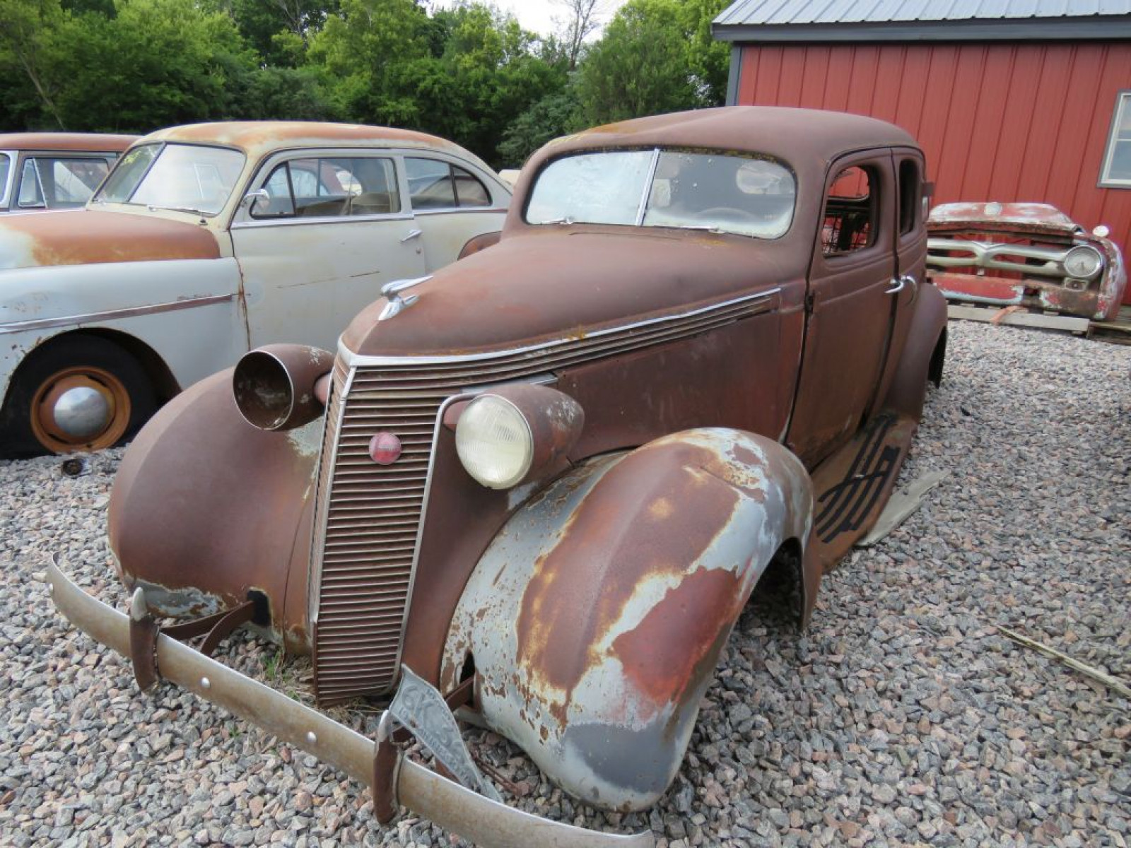 1937 Studebaker Dictator 4dr Sedan - Image 2