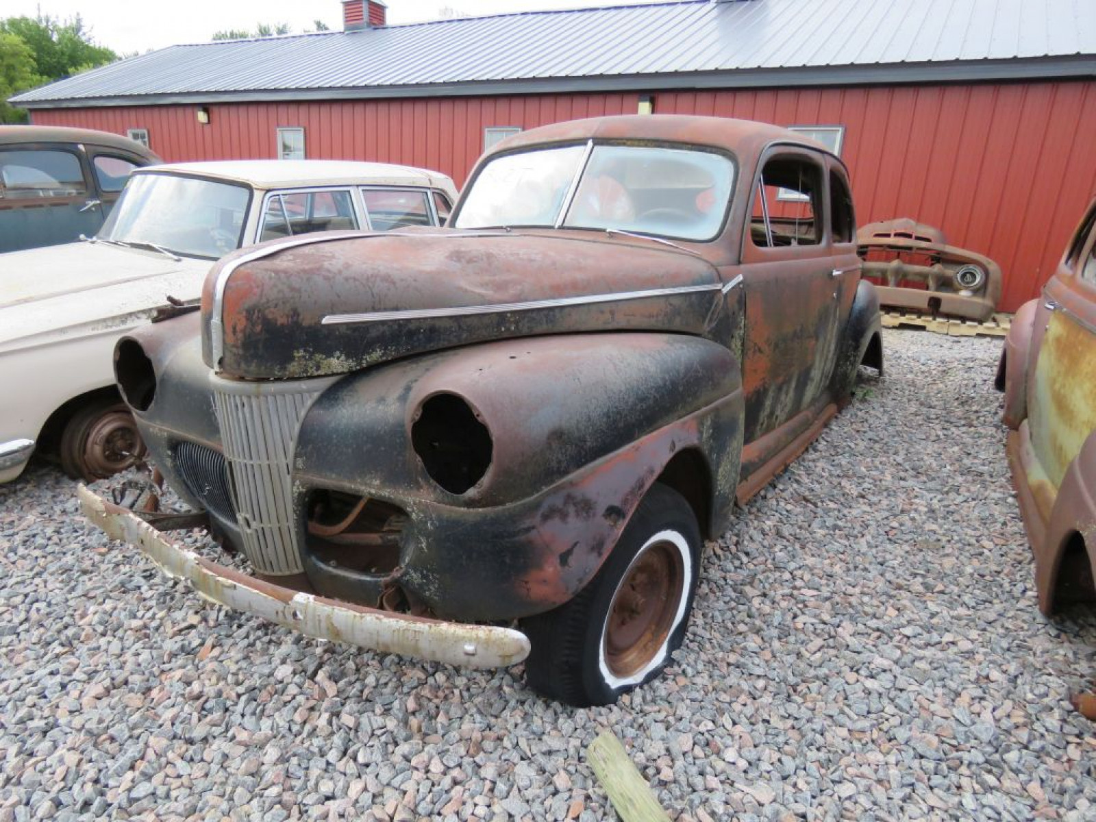 1941 Ford 2dr Sedan - Image 3