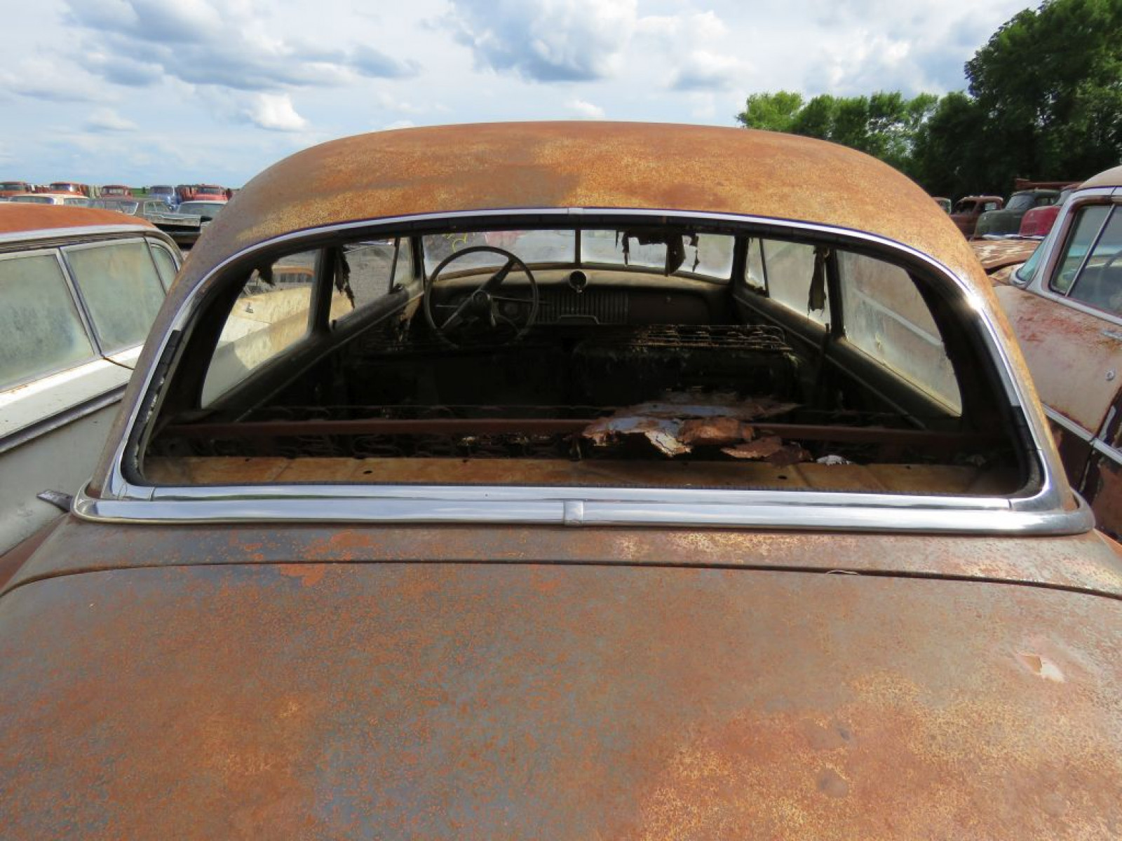 1951 Chevrolet Styleline Deluxe 2dr Sedan - Image 5
