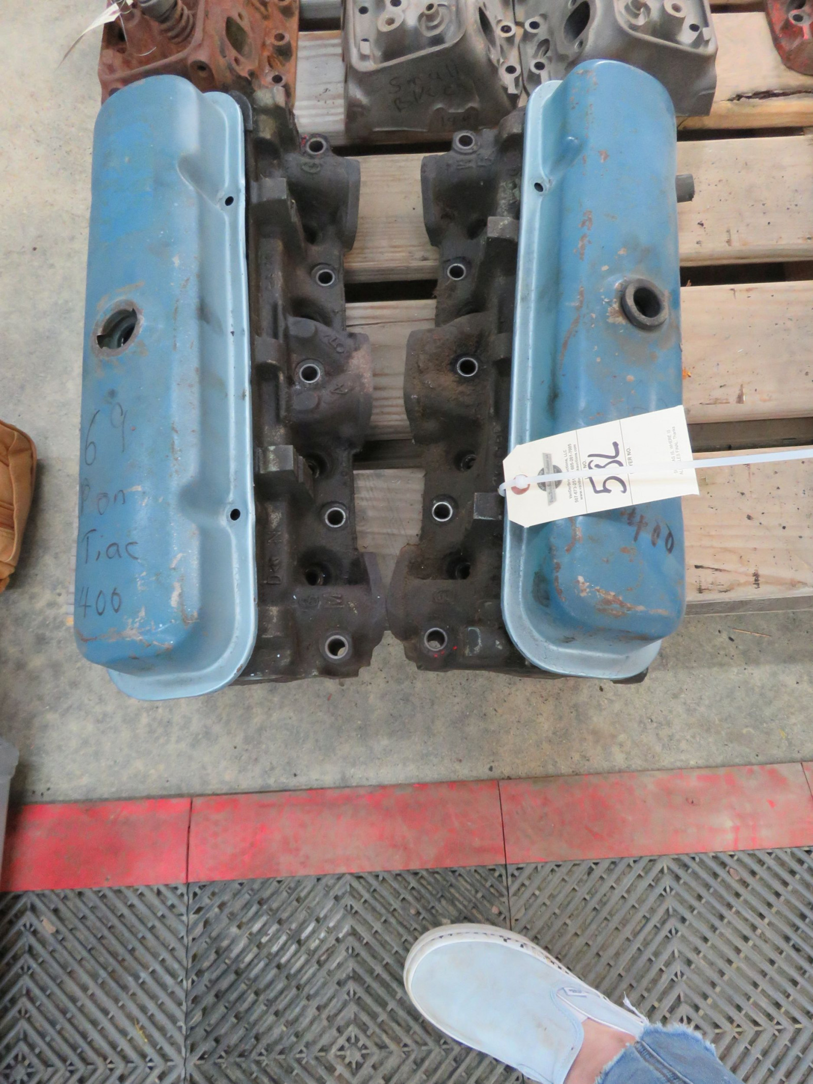 lot-58l-1969-pontiac-400-heads-vanderbrink-auctions