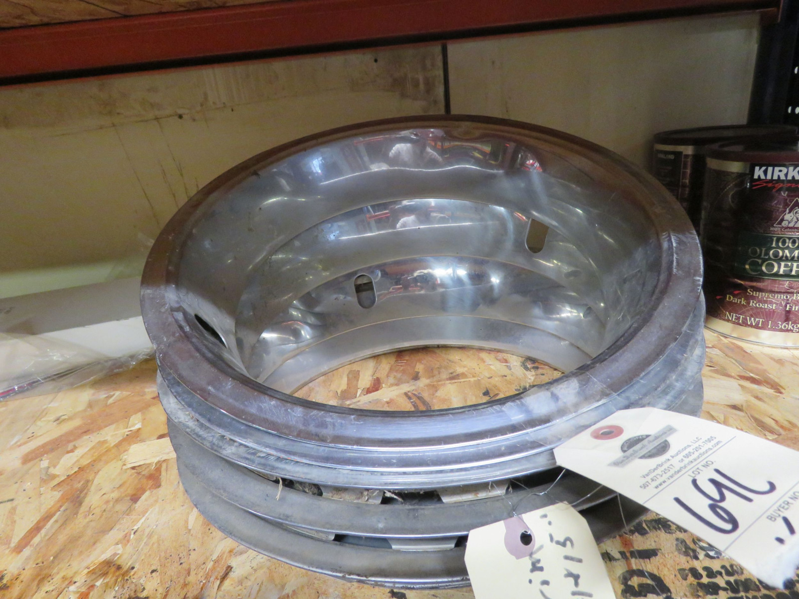 Lot 69L Beauty Rings 15 Inch VanderBrink Auctions